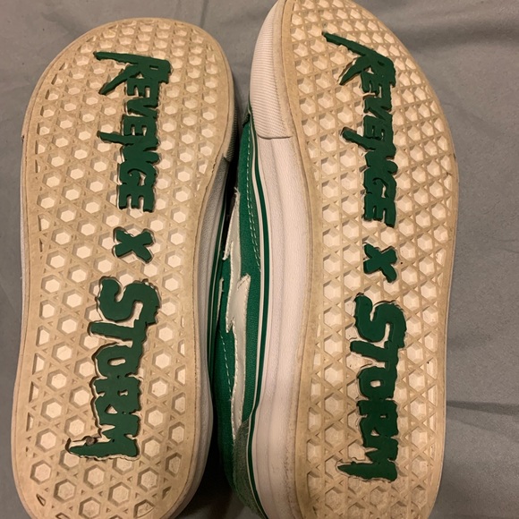 Size 8 Revenge Storm Sneakers - Green - Picture 6 of 6